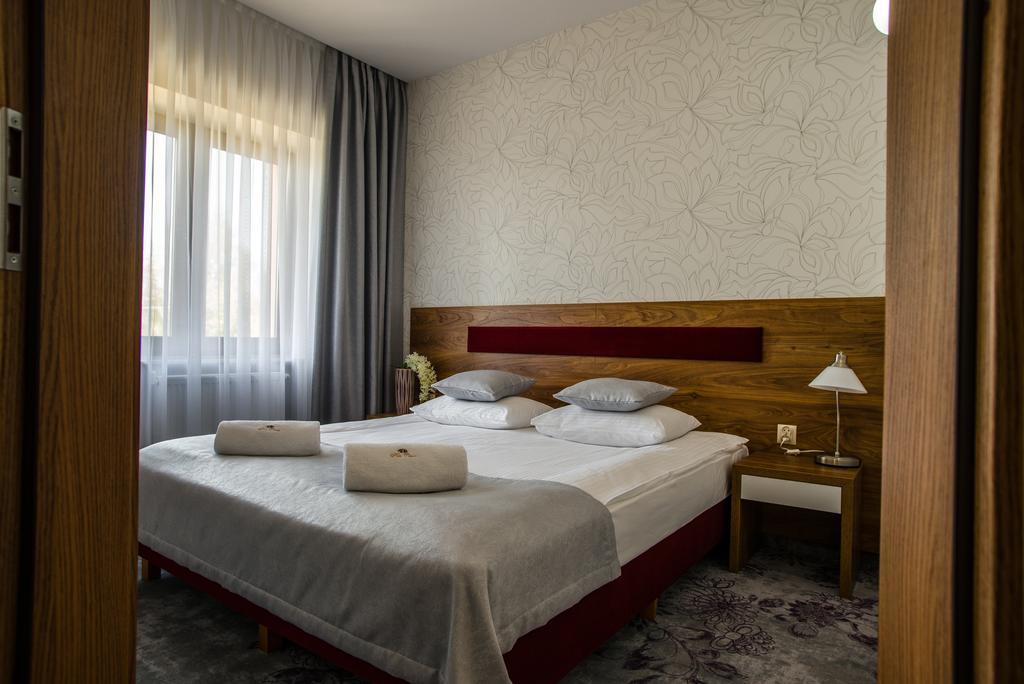 Hotel Polonia Biala Podlaska Exterior photo